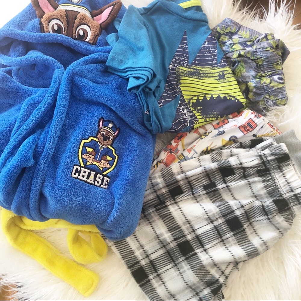 Bath Robe and PJ Pants & Short Bundle  6/7